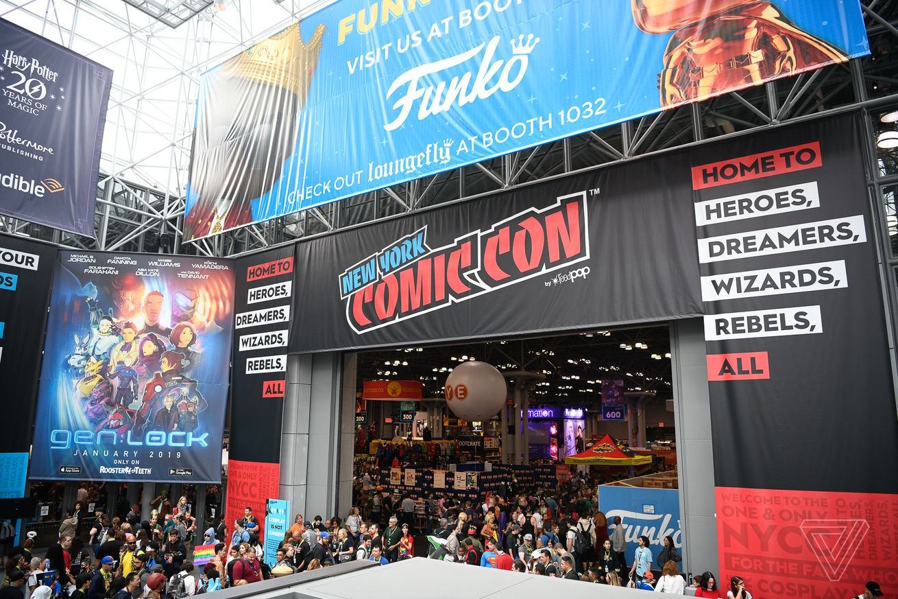 El piso principal de New York Comic-Con 2018 en el Centro de Convenciones Jacob K. Javits en la ciudad de Nueva York, del 4 al 7 de octubre de 2018.